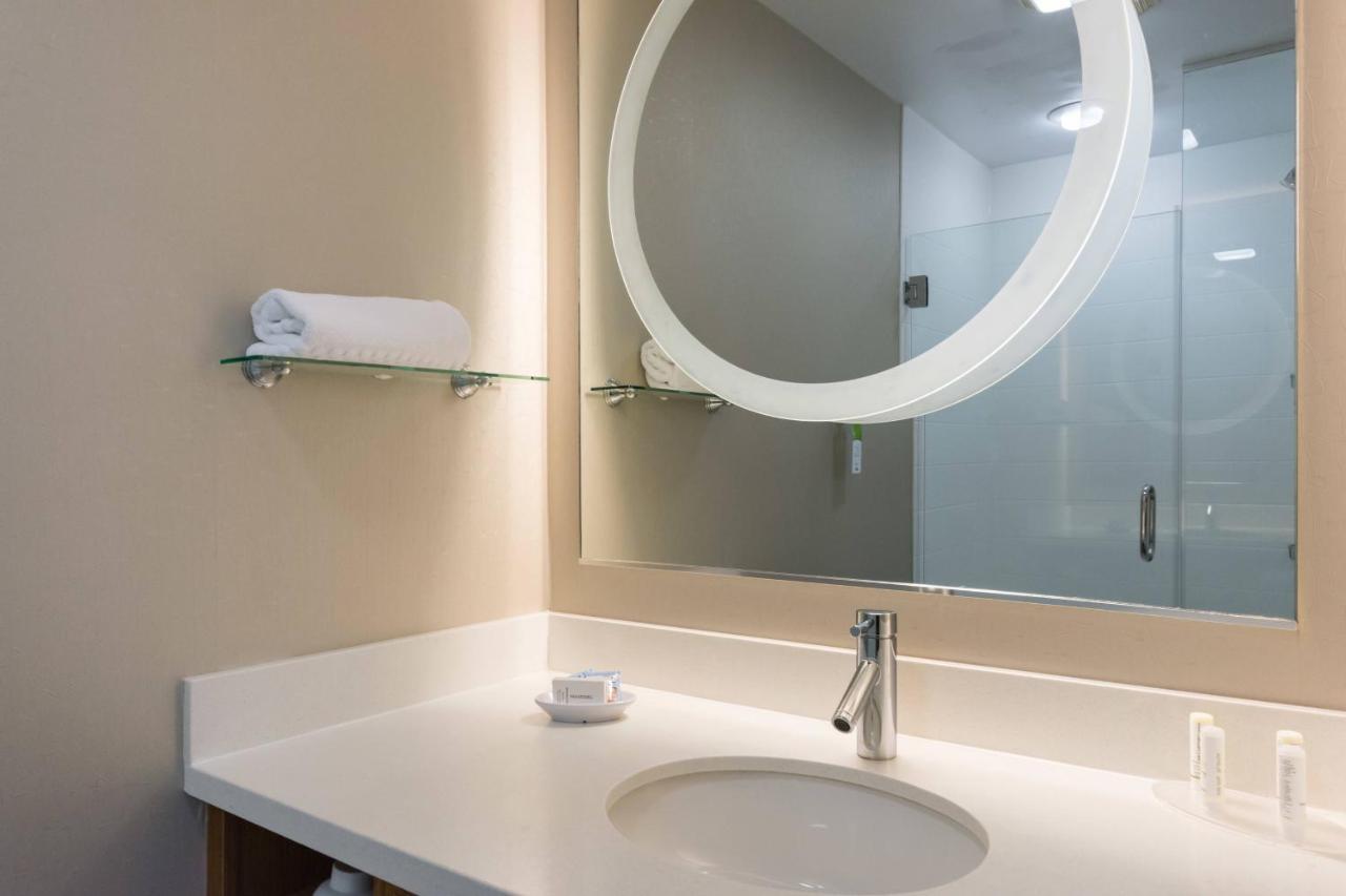 Hotel Springhill By Marriott Charlotte 3*