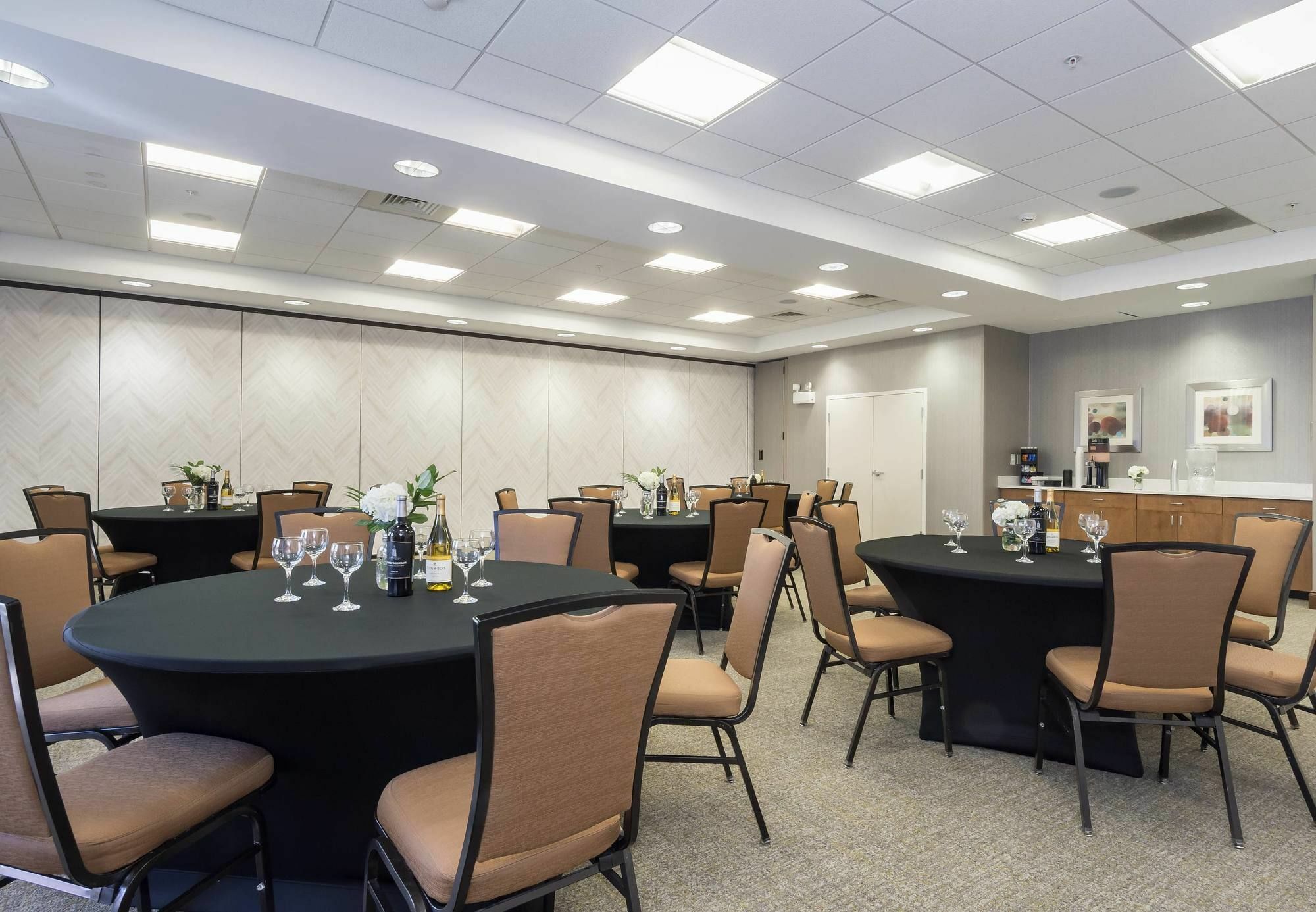 Springhill By Marriott Charlotte Hotel